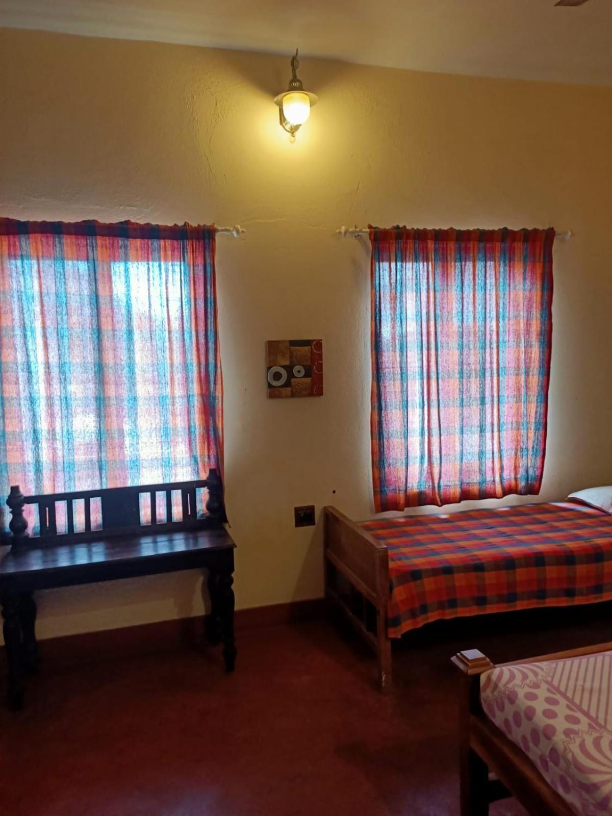 Adams Wood House Ayurveda Homestay Kochi Exterior photo
