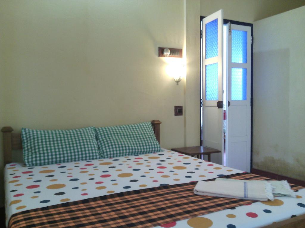 Adams Wood House Ayurveda Homestay Kochi Exterior photo