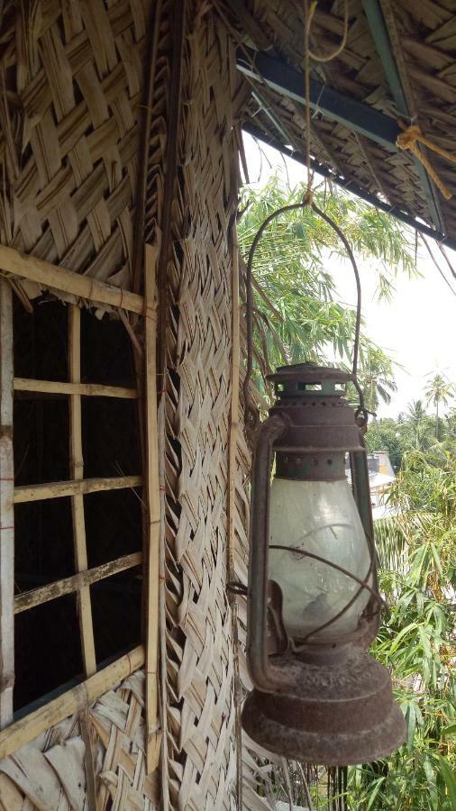 Adams Wood House Ayurveda Homestay Kochi Exterior photo